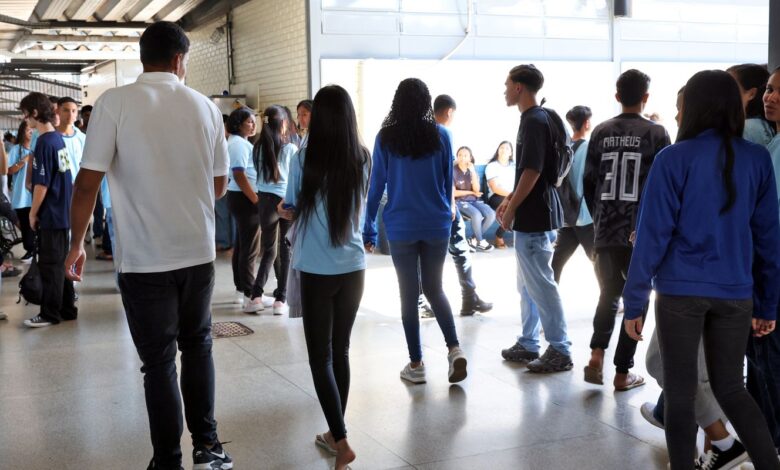 MEC libera parcela do Pé-de-Meia para educação de janeiro e fevereiro