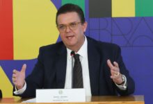Oposição tenta explorar inércia e omissão do governo