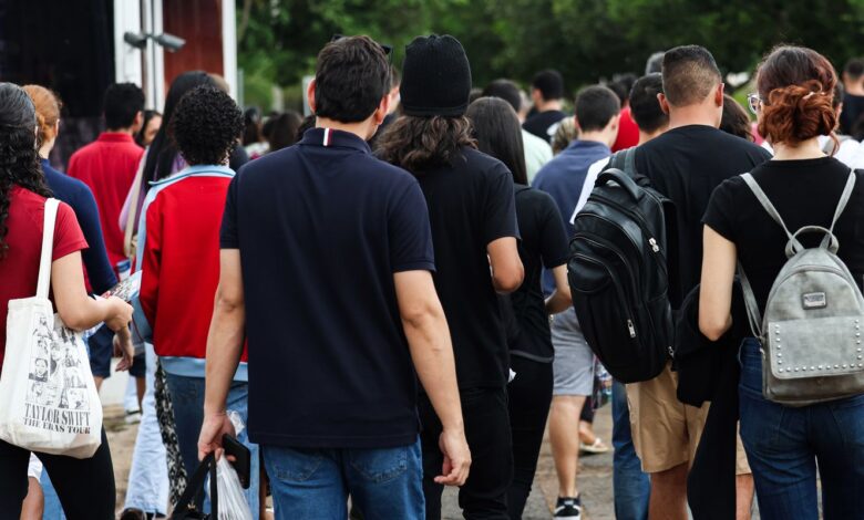 INEP divulga datas de inscrições e provas do ENEM 2025