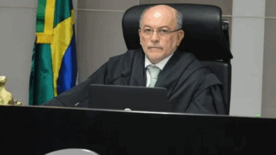 TCU aponta Aroldo Cedraz flexibilizando descontos em aposentadorias do governo