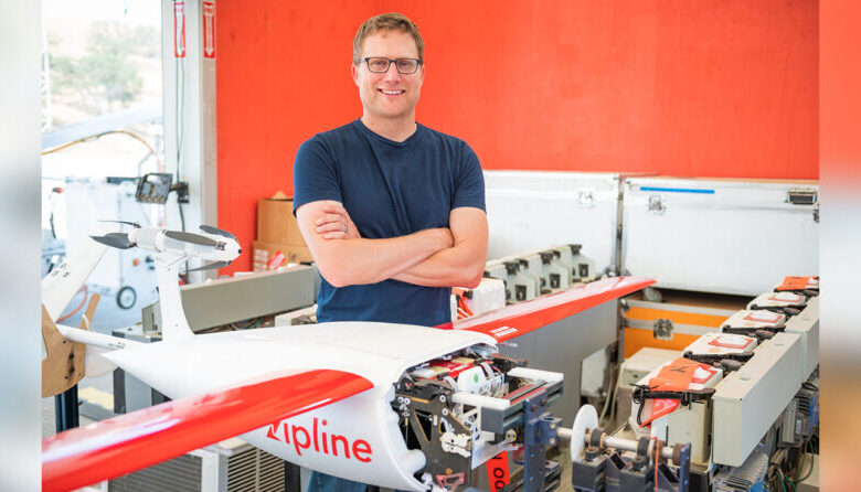 Drone entrega remédios em tecnologia de automação