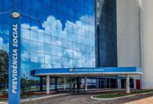 INSS abre investigação sobre fraude bilionária em 12 entidades do governo
