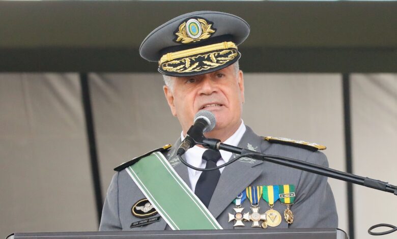 Freire Gomes presta depoimento sobre ação no governo Bolsonaro