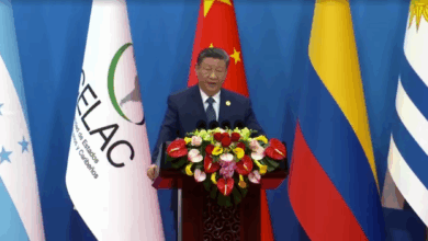 Xi Jinping critica EUA em fala após acordo sobre investimento