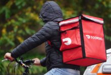 DoorDash investe US$ 4 bi e compra Deliveroo no mercado