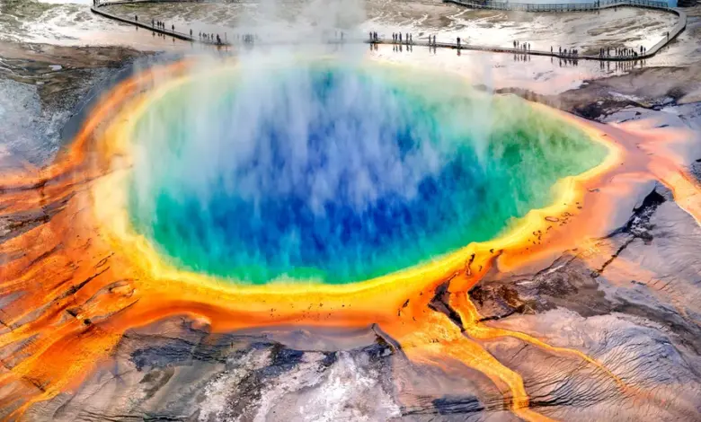 Yellowstone revela reserva de hélio para foguetes e reatores