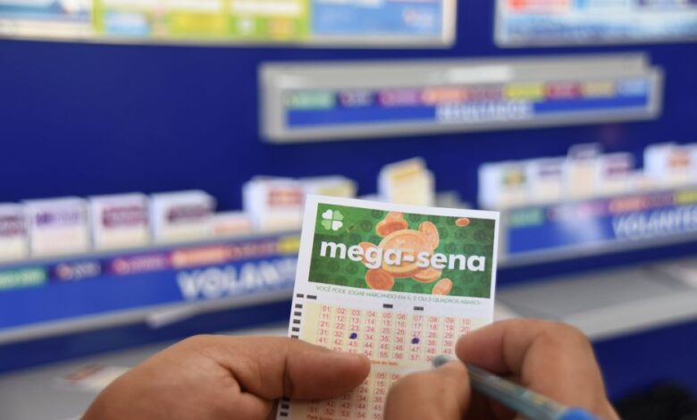 Mega-Sena acumula e premiação chega a R$ 55 milhões