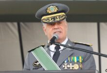 Freire Gomes diz a Bolsonaro que Exército respeita Constituição em debate político