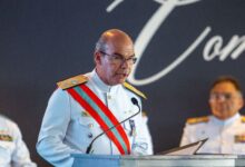 Comandante da Marinha pede dispensa ao STF em ação sobre golpe