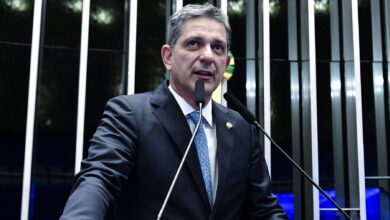 Líder do PT defende CPMI do INSS e governo resiste