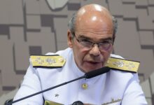 Olsen nega mobilização de tanques contra posse de Lula no governo