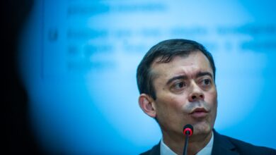 Ceron nega negociação com Tesouro sobre reajuste e impacto no mercado