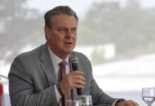 Fávaro promete retomar exportações de frango em 60 dias