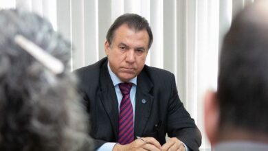 Ministro do Trabalho garante respaldo a Wolney no INSS