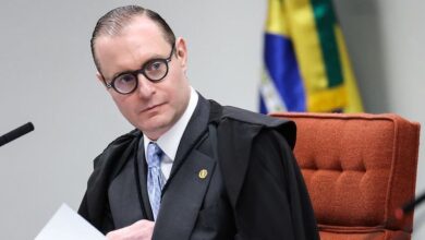 Zanin agenda julgamento no STF sobre ação contra Ramagem para sexta