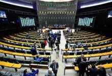 Câmara aprova urgência de projeto sobre número de deputados em Congresso