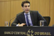 Banco Central sinaliza juros altos para conter inflação