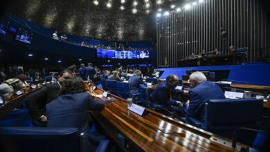 Senado recebe 55 pedidos de impeachment contra ministros do STF em meio a tensão política