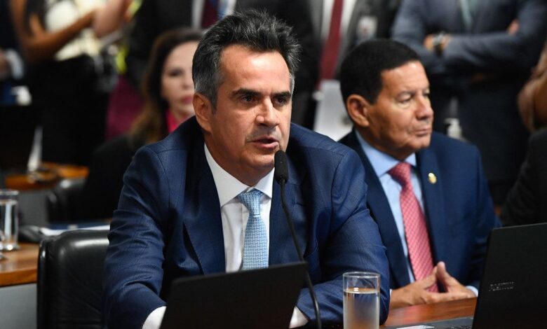Ciro Nogueira anuncia projeto de lei para proibir descontos em aposentadorias no governo