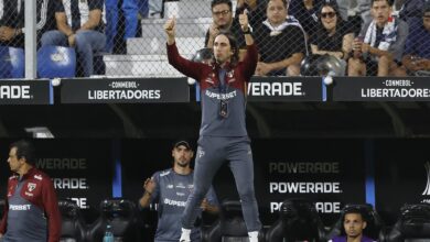 Zubeldía justifica reserva de titulares em busca da vitória
