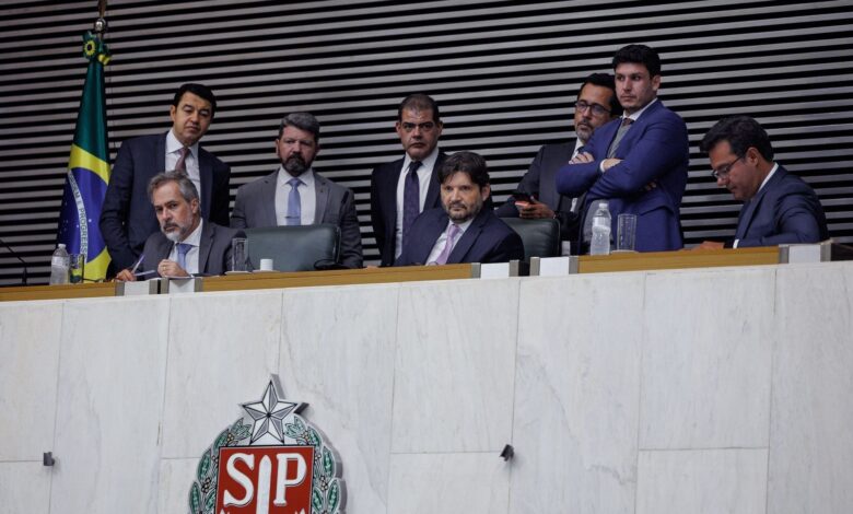 Alesp concede reajuste a Tarcísio e servidores em governo estadual