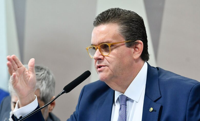 Wolney diz que governo ignorava fraude no INSS antes da operação