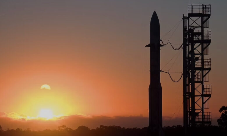Austrália adia lançamento de foguete orbital devido a problema técnico
