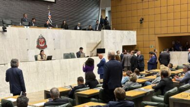 Guto Zacarias obtém assinaturas para CPI do INSS no governo SP