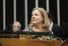 Gleisi critica excesso da Câmara em ação sobre Ramagem e governo