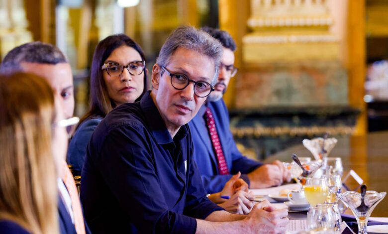 Zema discute dívida com União em reunião com Judiciário