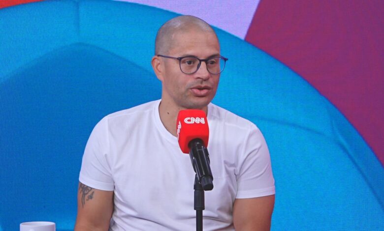 Alex lembra criação do Bom Senso FC e critica futebol atual