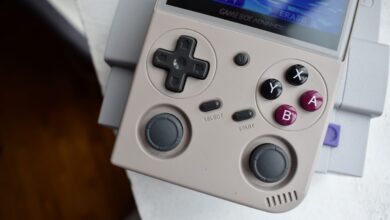 Anbernic quer popularizar game handhelds com novos gadgets