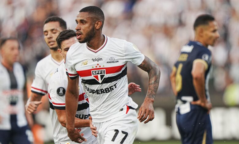 São Paulo vence na Libertadores e encaminha vaga nas oitavas