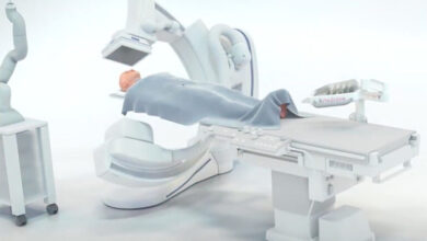 Sistema de robô flutuante realiza trombectomia autônoma