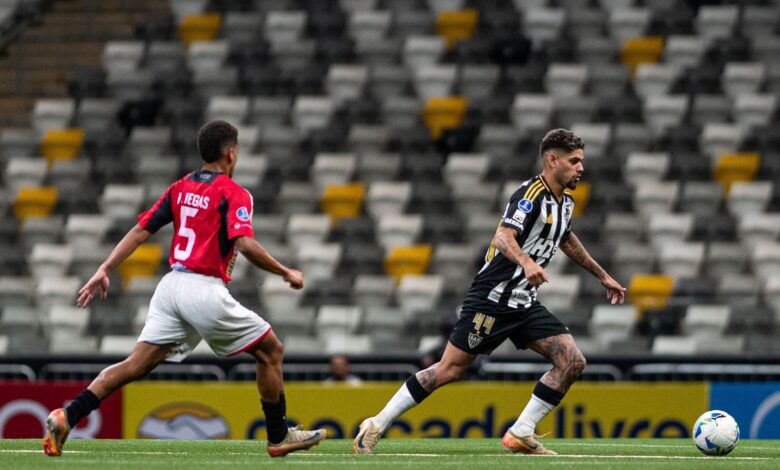 Atlético-MG derrota Caracas e avança na Sul-Americana