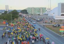 Parlamentares protestam contra STF e exigem posicionamento de Hugo em ato pró-anistia