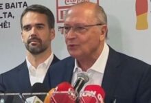 Alckmin critica fusão do PSDB durante discussão política