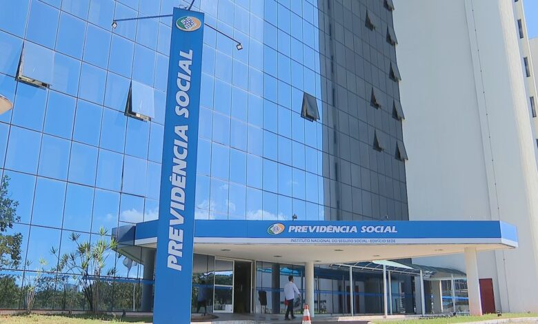 PF cumpre mandados e aprofunda investigação sobre fraudes no INSS do governo