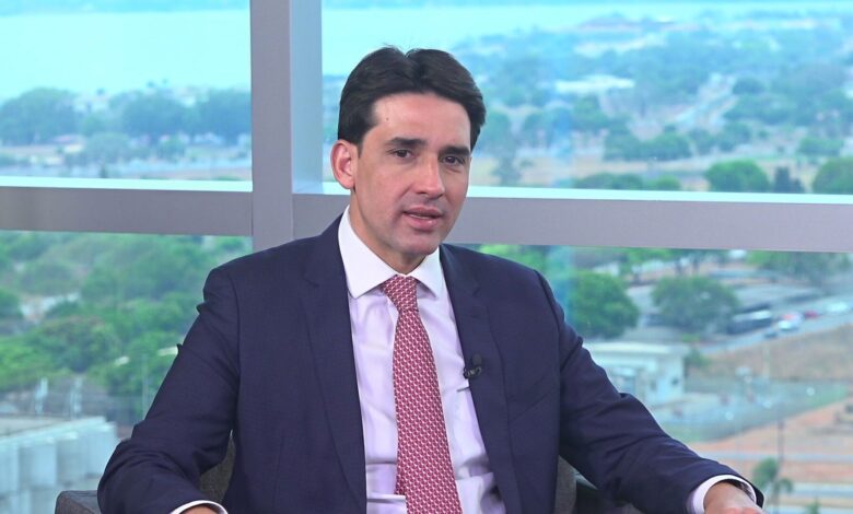 Trump impulsiona mercado brasileiro com medidas protecionistas, diz Costa Filho