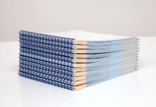 Retorno das Blue Books nas escolas devido à AI e cultura de trapaça