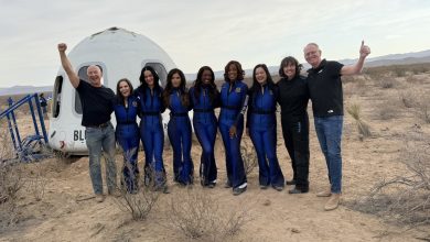 Blue Origin lança missão espacial com equipe feminina e Katy Perry