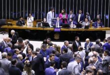 Câmara aprova aumento de deputados para 531 e avança no Congresso