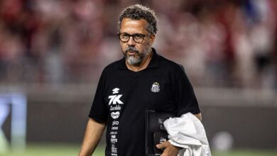 Santos define futuro de Cléber Xavier após derrota