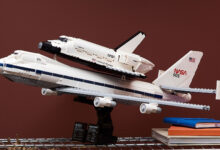 NASA revela modelo Lego com 747 Shuttle Carrier em órbita