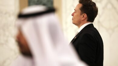 X está sob suspeita de receber dinheiro de grupos terroristas