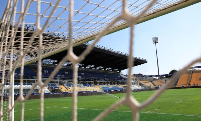 Parma recebe Napoli em busca de vitória na Serie A