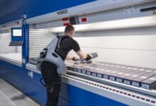 German Bionic apresenta exoesqueleto industrial com AI