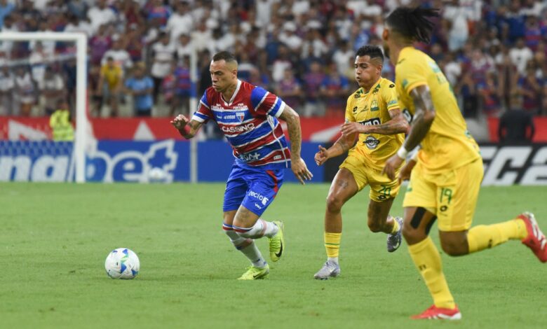 Fortaleza empata com Bucaramanga e amarga derrota na Libertadores