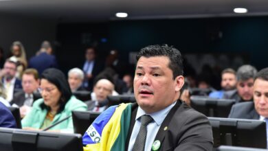 Conselho de Ética suspende Gilvan da Federal por três meses no Congresso