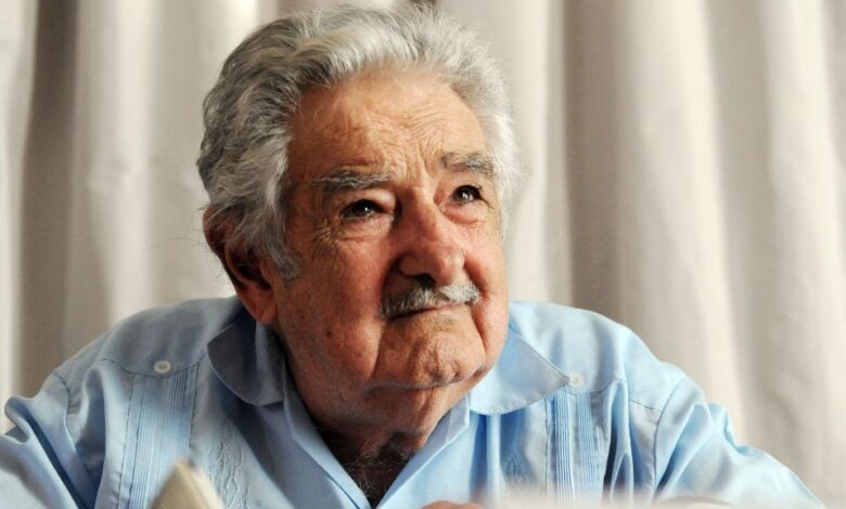 Clubes uruguaios lamentam título legado de Pepe Mujica